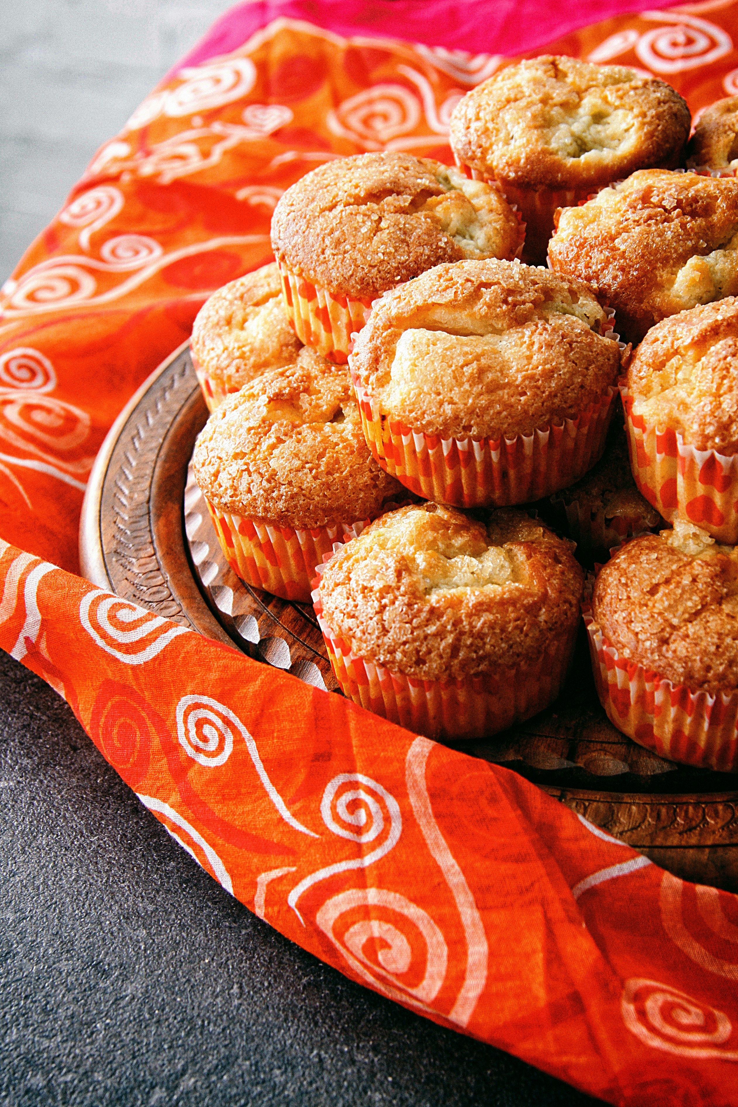 Französische Orangen-Mandel-Joghurt-Muffins